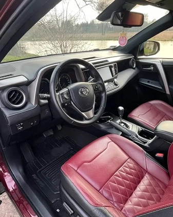 Toyota RAV4 cena 102000 przebieg: 106000, rok produkcji 2016 z Lublin małe 106